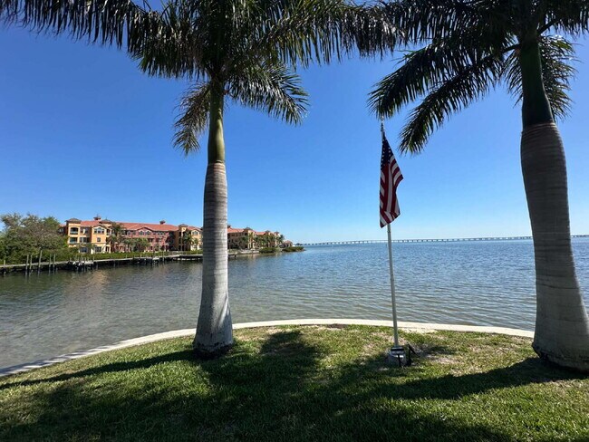 Building Photo - 2755 Via Capri