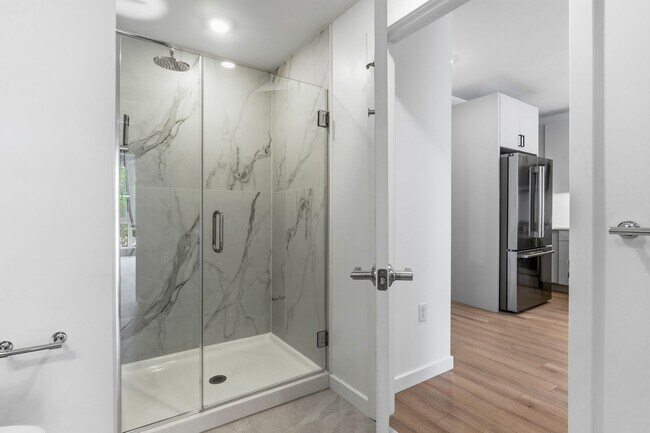 Building Photo - The Sage Portsmouth | Upscale 1BR Living | Luxury Amenities Included