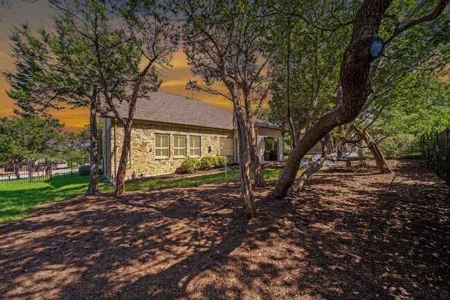 Building Photo - 108 Kildrummy Ln