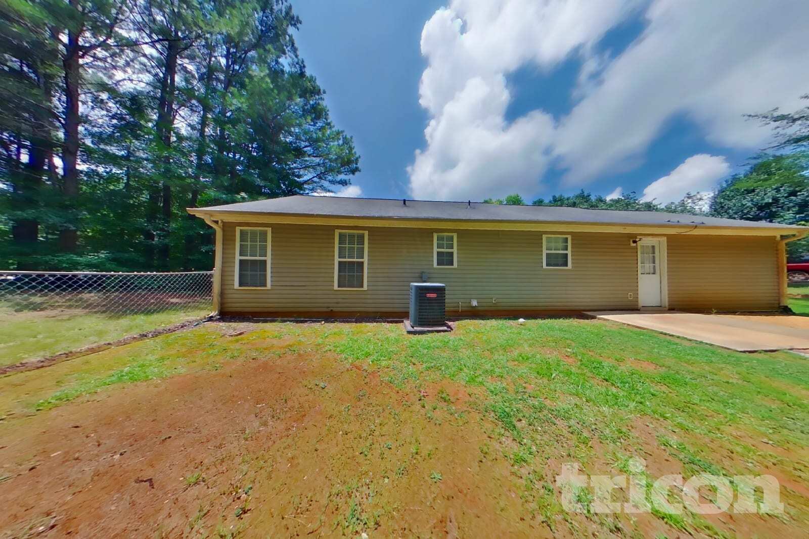 Building Photo - 1173 Woodwind Dr
