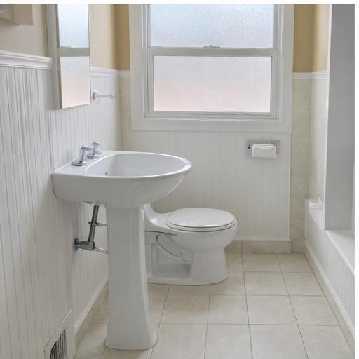 Building Photo - 7111 N Monteith Ave