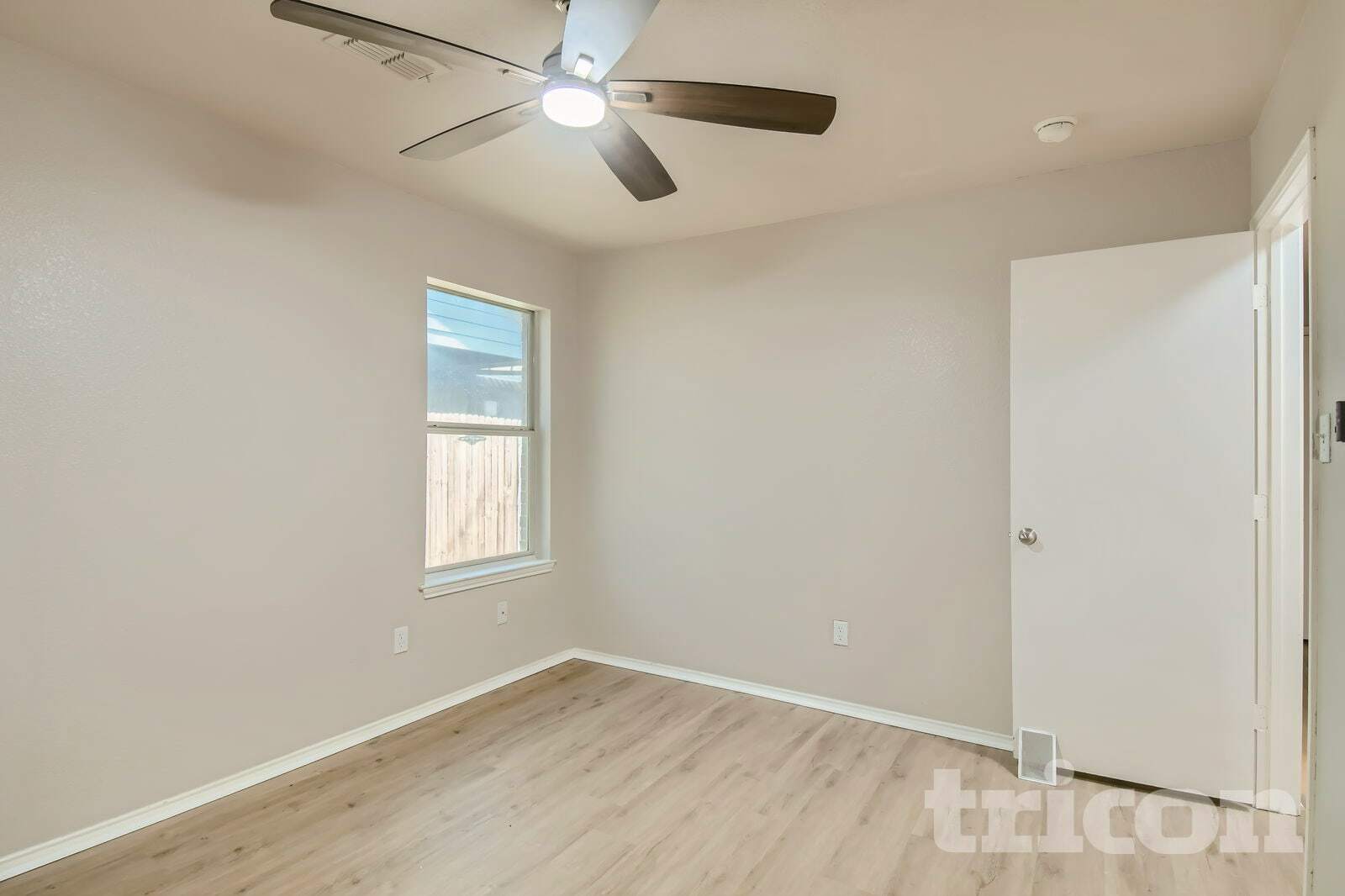 Building Photo - 1658 Wildflower Dr