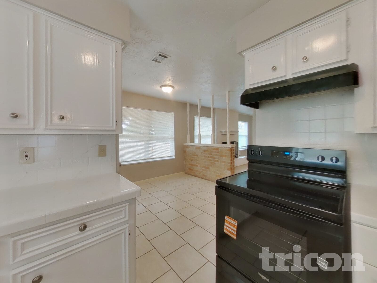 Building Photo - 12027 Arrowhead Glen Dr