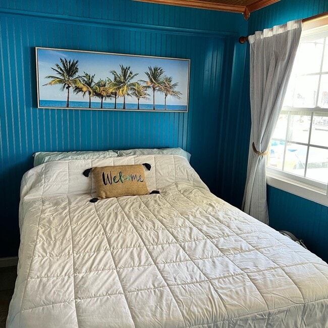 Building Photo - 4308 Spanish Main