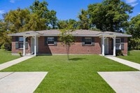 Building Photo - Furnished Duplex