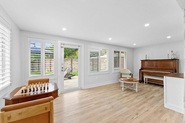 Building Photo - 1257 NW 5th St