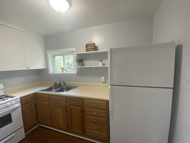 Building Photo - 458 Maryland Way