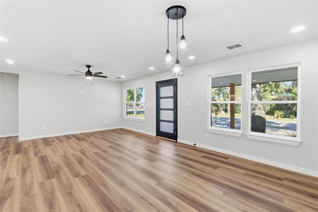 Building Photo - 205 Lacewell St