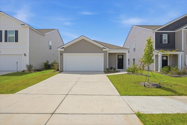 Building Photo - 23 Cedar Creek Ln