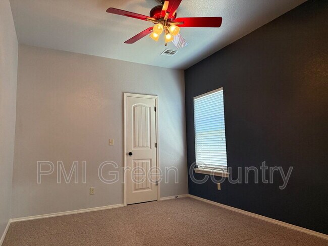 Building Photo - 3710 West 108th Ct S