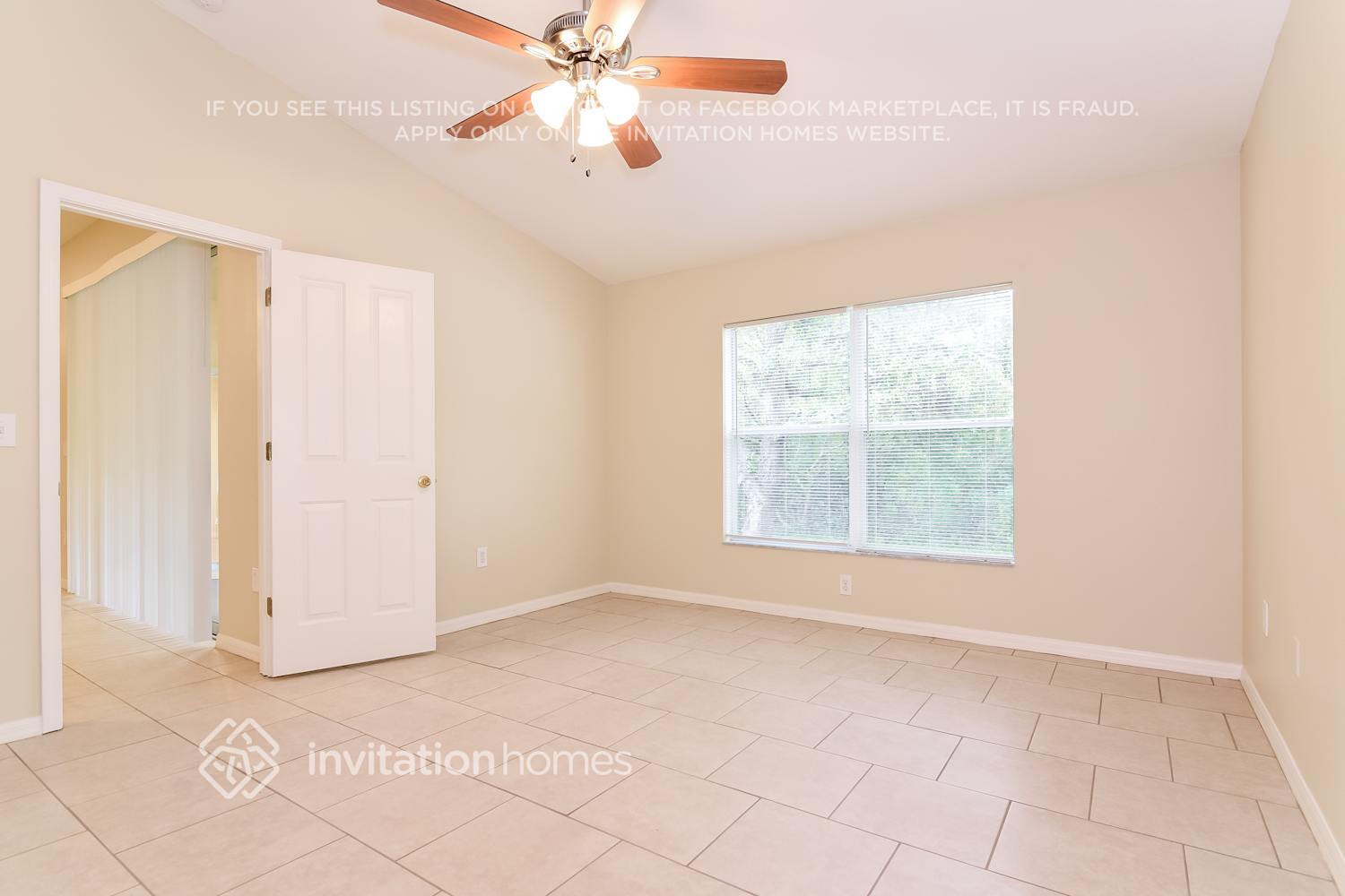 Building Photo - 13037 Old Florida Cir