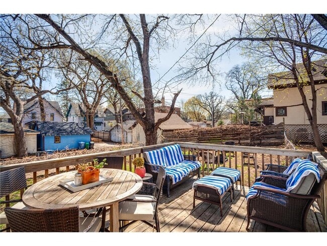 Building Photo - 3521 Girard Ave S