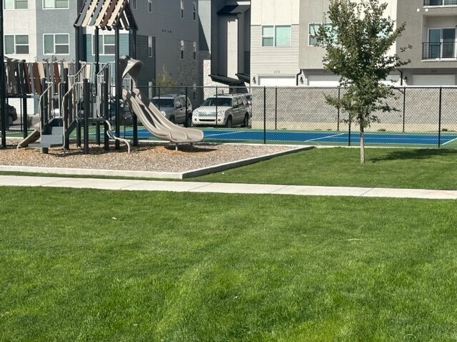 playground pool - 33 N 460 W