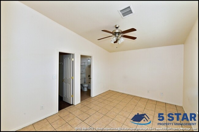 Building Photo - 14164 Robert Ituarte Dr