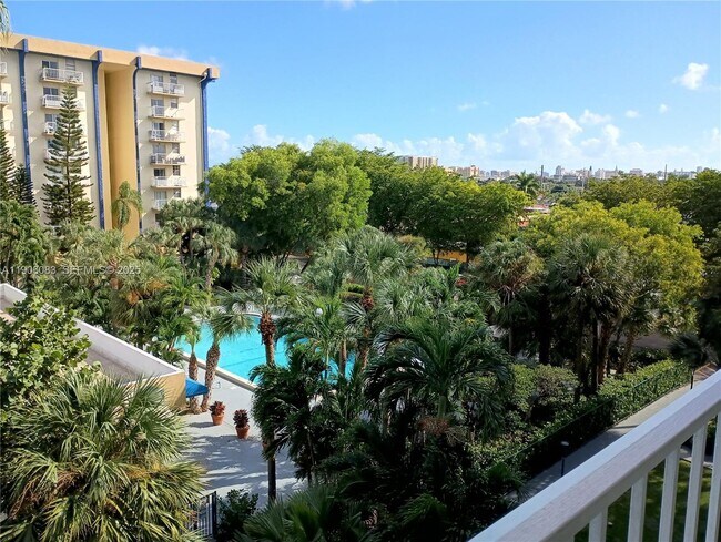 Building Photo - 801 NW 47th Ave