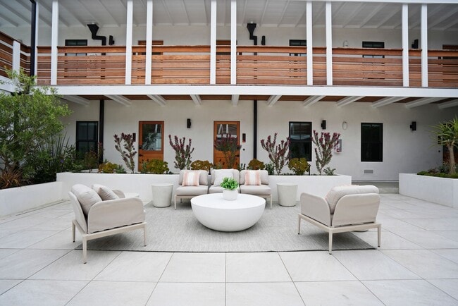 Floorplan - Del Prado House. Beautifully Renovated Homes