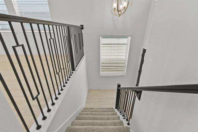 Building Photo - 21118 Garden Palm Dr