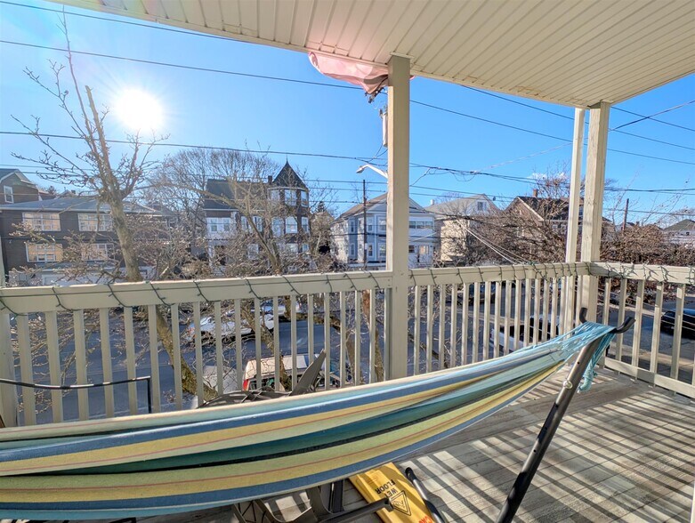 Building Photo - 300 Boston Ave