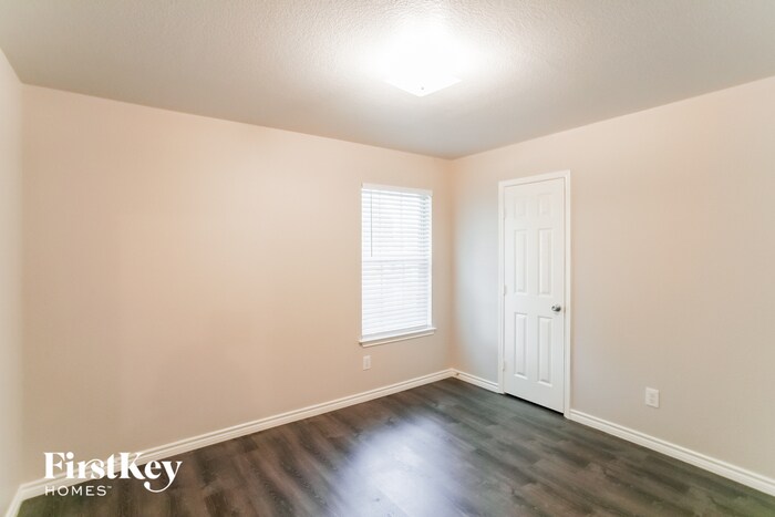 Building Photo - 1208 Mountain Peak Dr