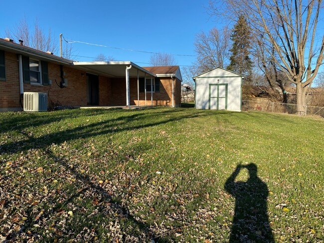 Building Photo - 6550 Summerdale