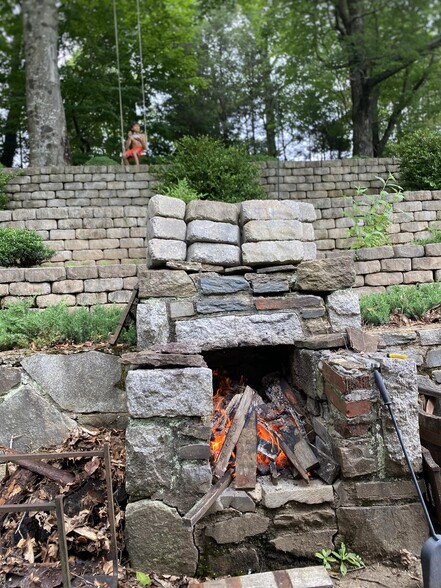Outdoor Fire Place - 260 Cherry Dr