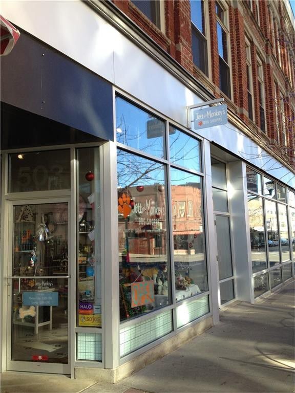 Building Photo - 507 E Locust St