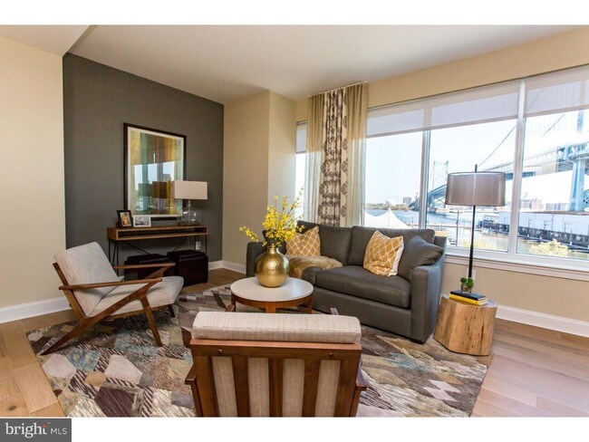 Building Photo - 234 N Christopher Columbus Blvd