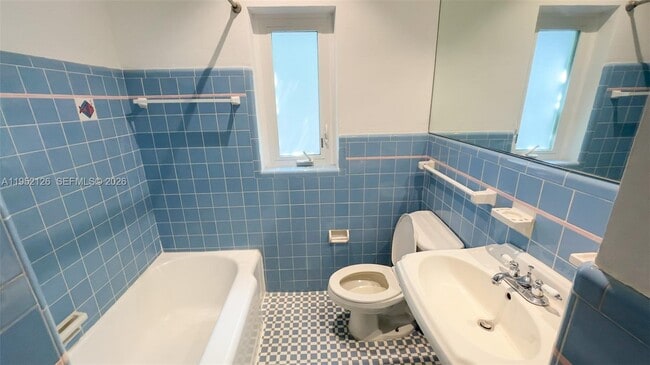 Building Photo - 796 NE 88th St