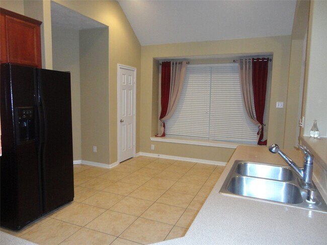 Building Photo - 114 Bryce Branch Cir