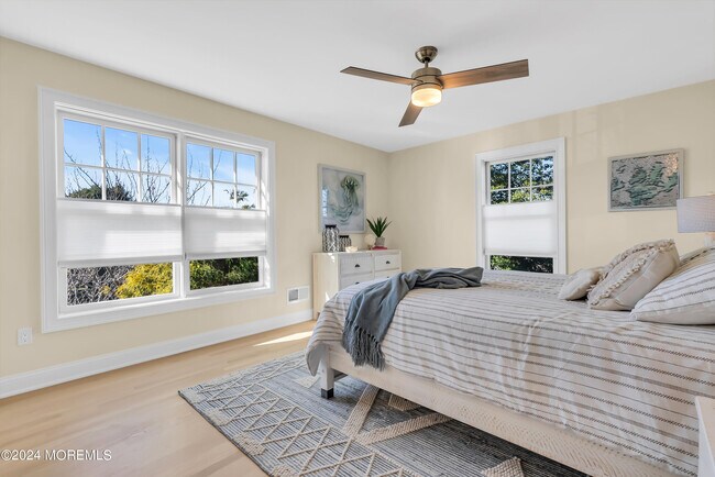 Building Photo - 118 Beacon Blvd