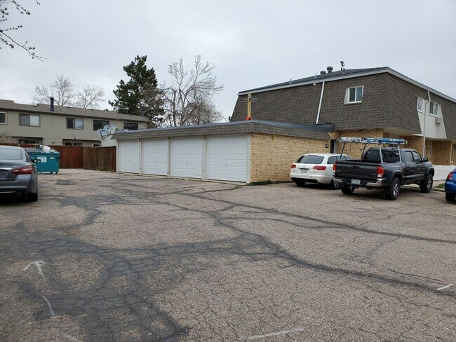 Building Photo - Pecan1919 (KC-AM)