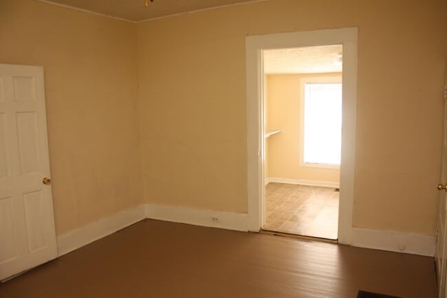 Building Photo - 547 Atlanta Ave SE