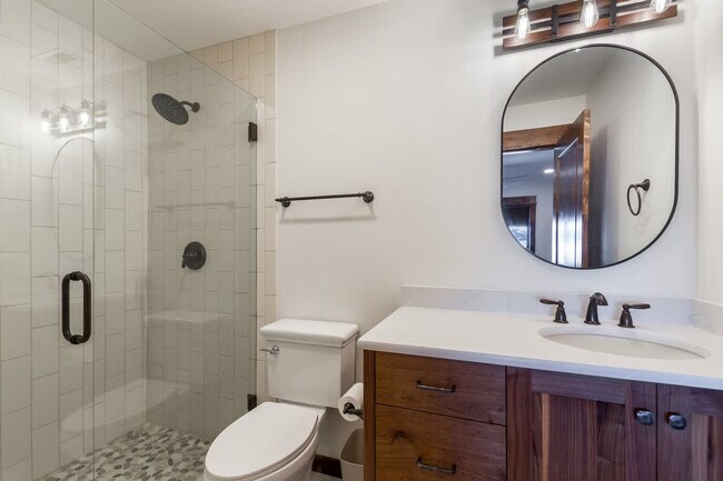Building Photo - 2406 Tamarack Trail