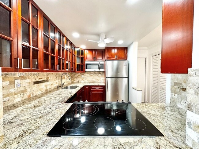 Building Photo - 2301 NE 14th Street Causeway