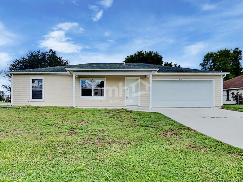 Primary Photo - 3090 SW Boxwood Cir