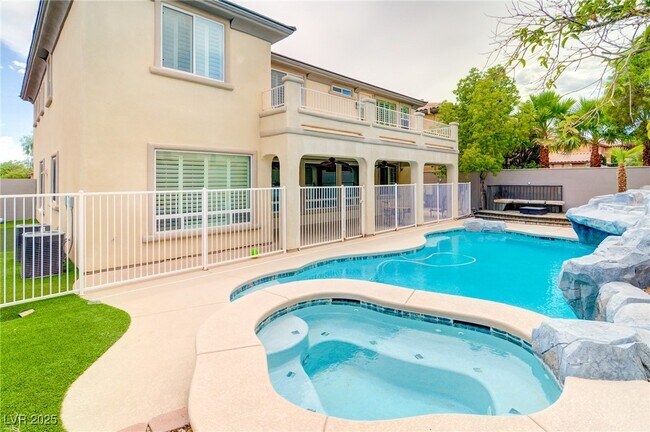 Building Photo - 8442 Elche Ct