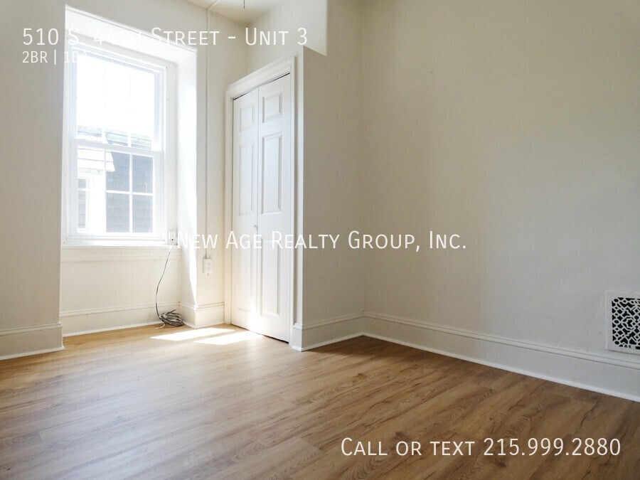 Building Photo - 510 S 44th St