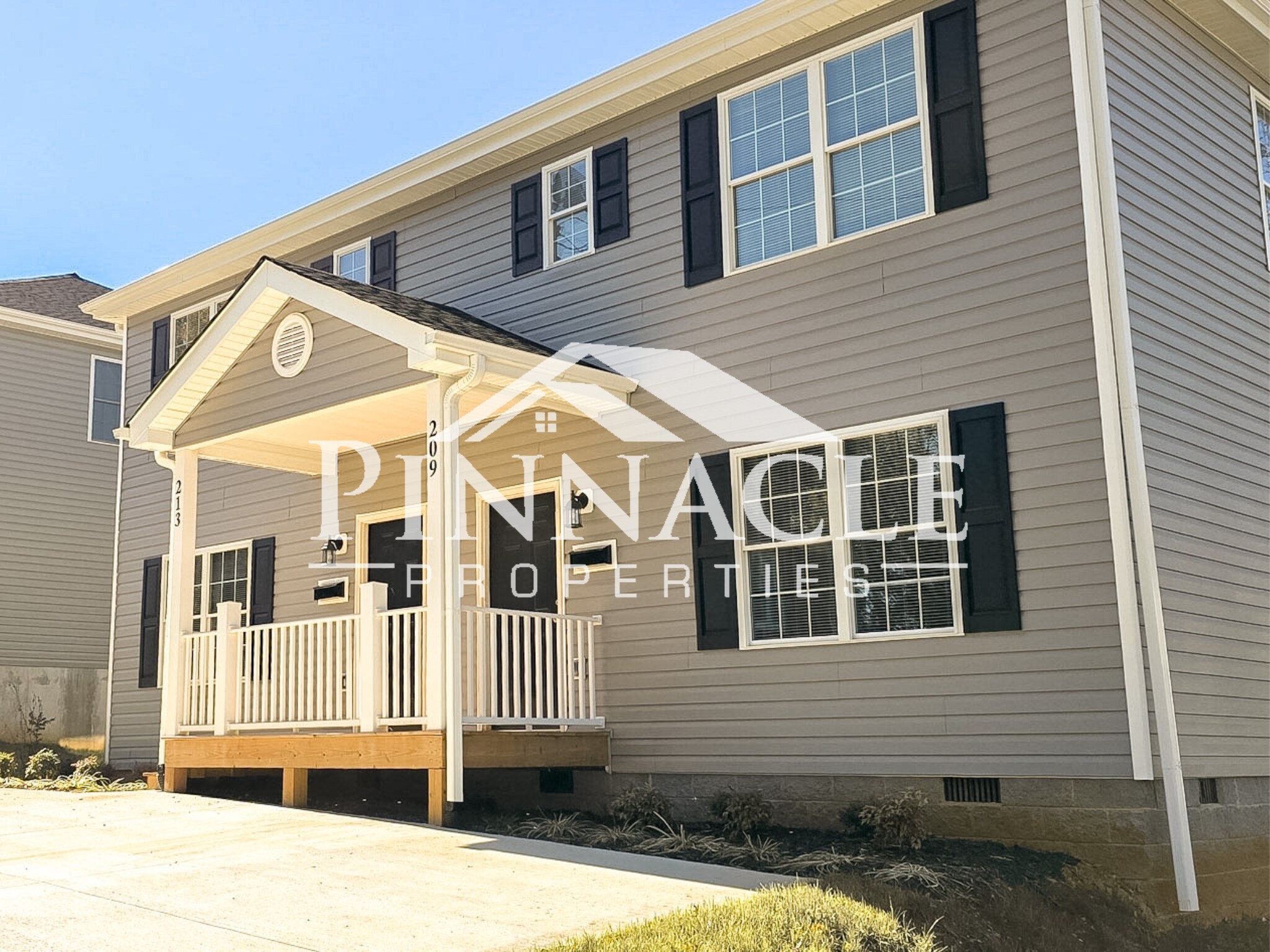 Building Photo - 209 Munford St