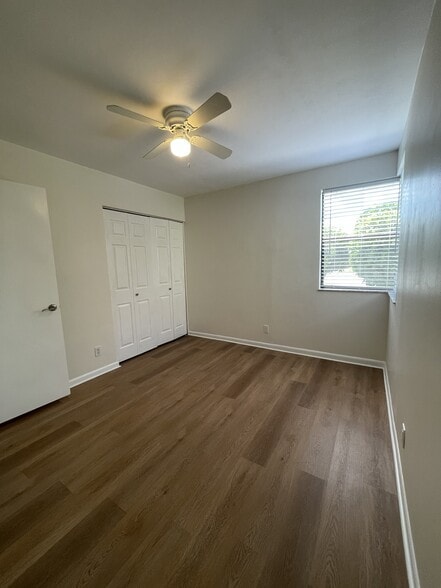 Building Photo - 5661 Riverside Dr