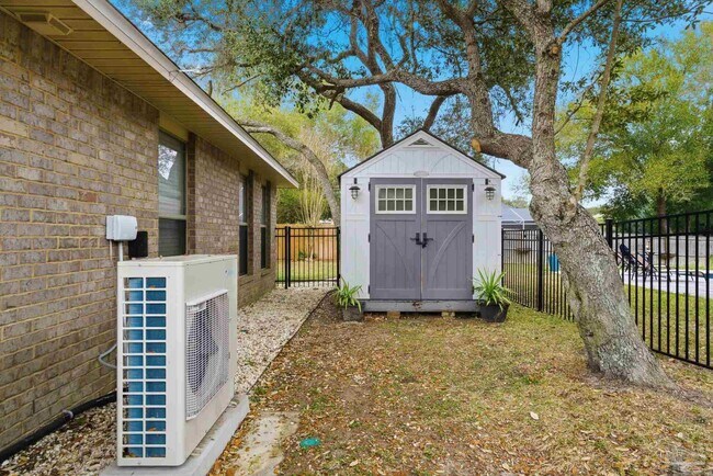 Building Photo - 16264 Atoll Dr