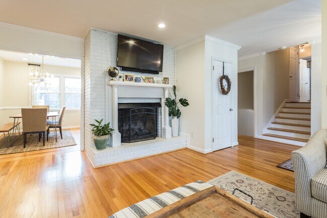 Building Photo - 741 Currituck Dr
