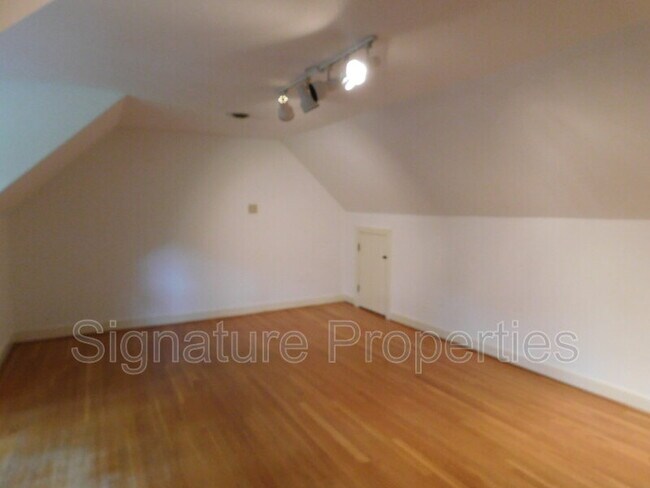 Building Photo - 4203 Poplar Grove Terrace