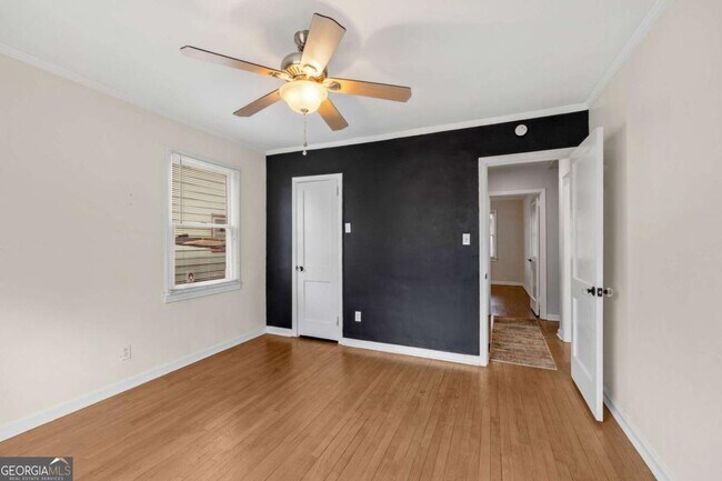 Building Photo - 1649 Beecher St SW