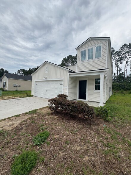 Building Photo - 168 Carolina Lakes Blvd
