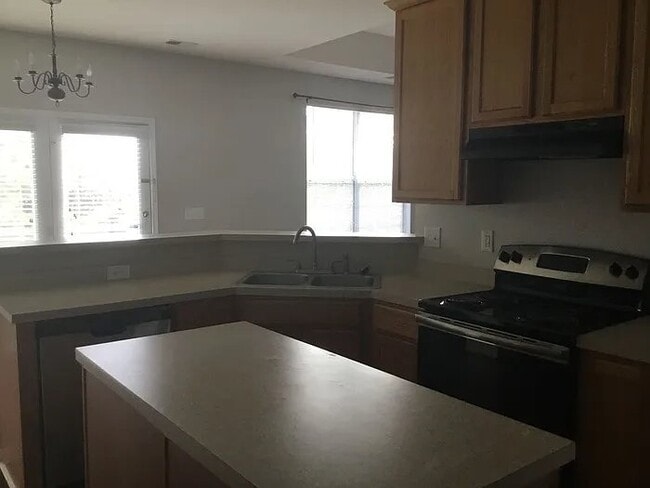 Building Photo - 453 Indigo Ridge Dr