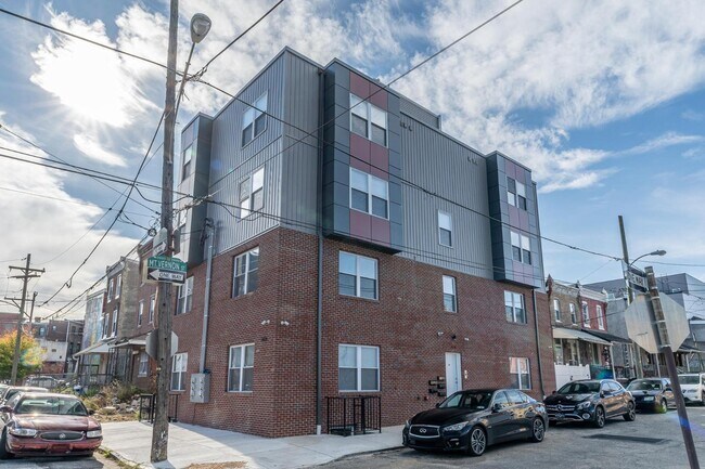 Building Photo - 616 Union St