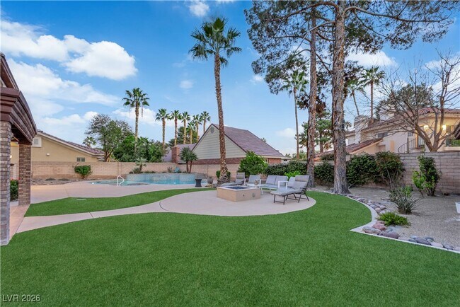 Building Photo - 2513 Wimbledon Dr