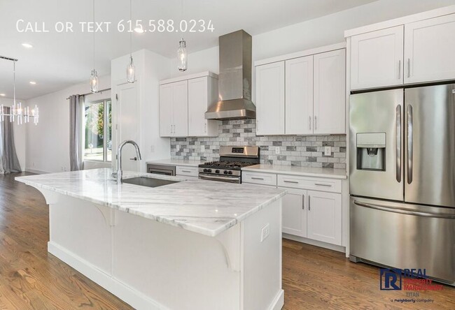 Building Photo - 917a Delmas Ave