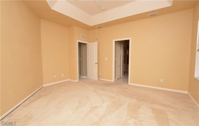 Building Photo - 1820 SW 29th Terrace
