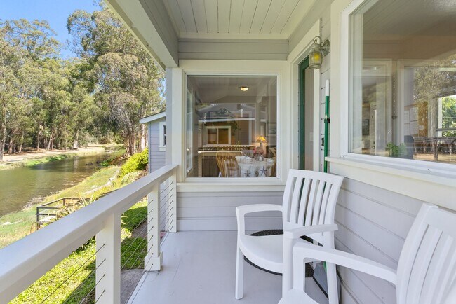 Building Photo - Oceanfront Paradise - 1BR/1BA w/ Additional Sleeping areas  Monthly Rental in Santa Cruz!  Fully ...